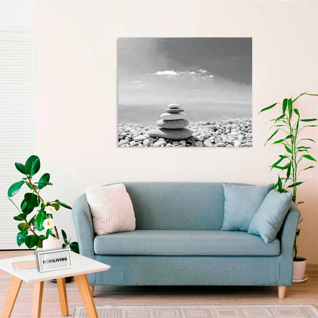 Wandbild über dem Sofa mit Motiv Zen Steine auf Kieselsteinen 938 schwarz-weiß
