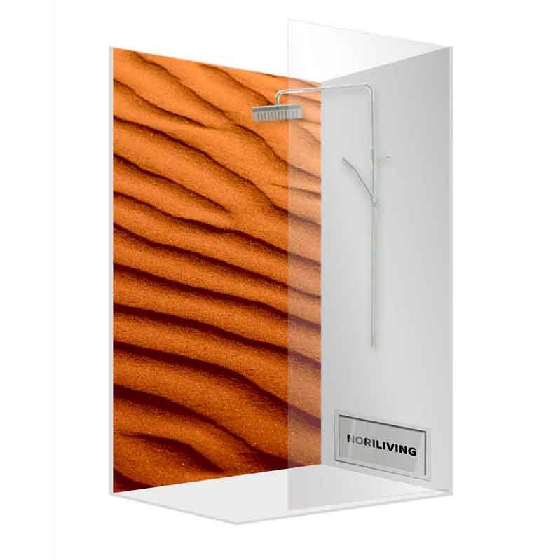 Eckdusche aus Glas mit orangem Wüstenmuster und Duschkopf