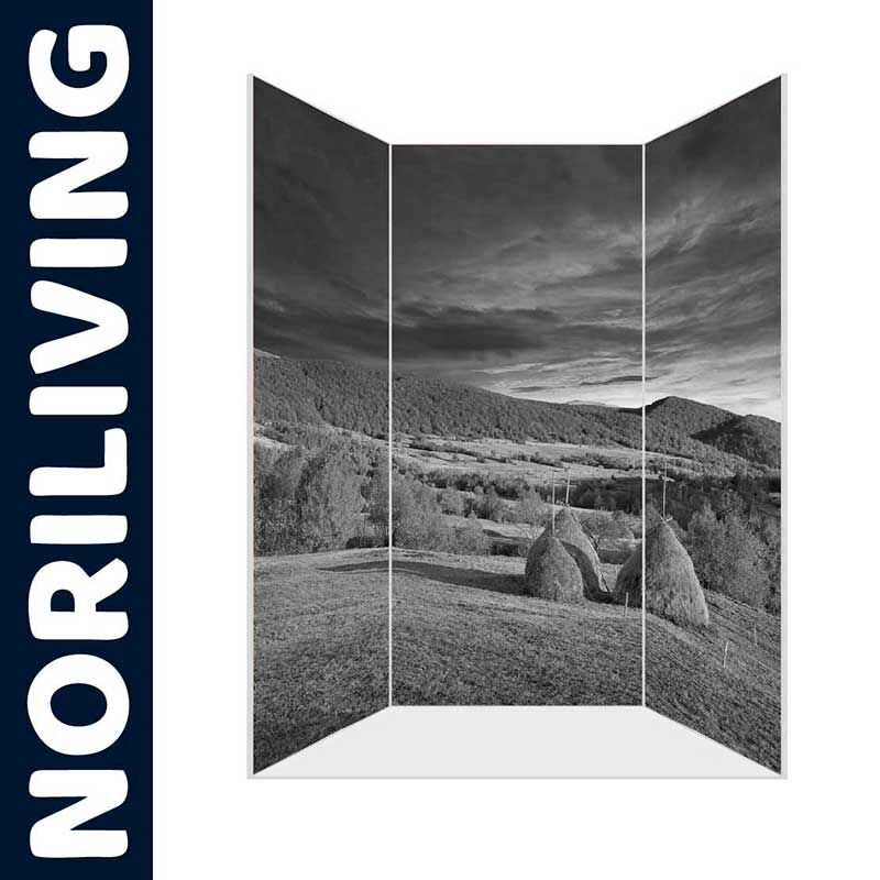 Schwarz-Weiß-Raumteiler von Noriliving mit Landschaftsmotiv und Heuhaufen
