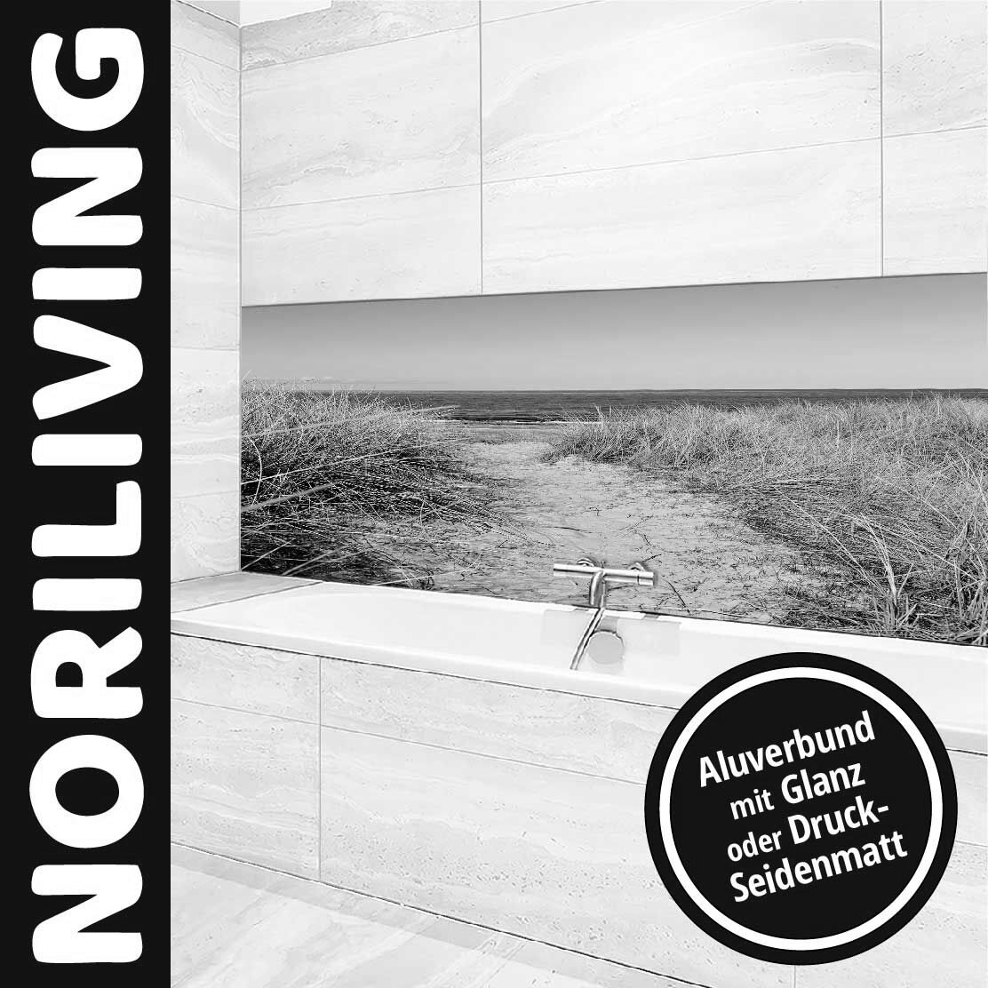 Badezimmer mit Panorama von Dünenlandschaft auf Alu-Verbund in Glanz oder Druck-Seidenmatt von NORILIVING