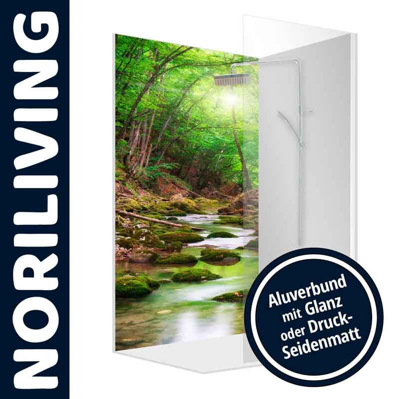 Duschwand von Norliving mit Wald- und Flussmotiv, erhältlich in Glanz oder Seidenmatt