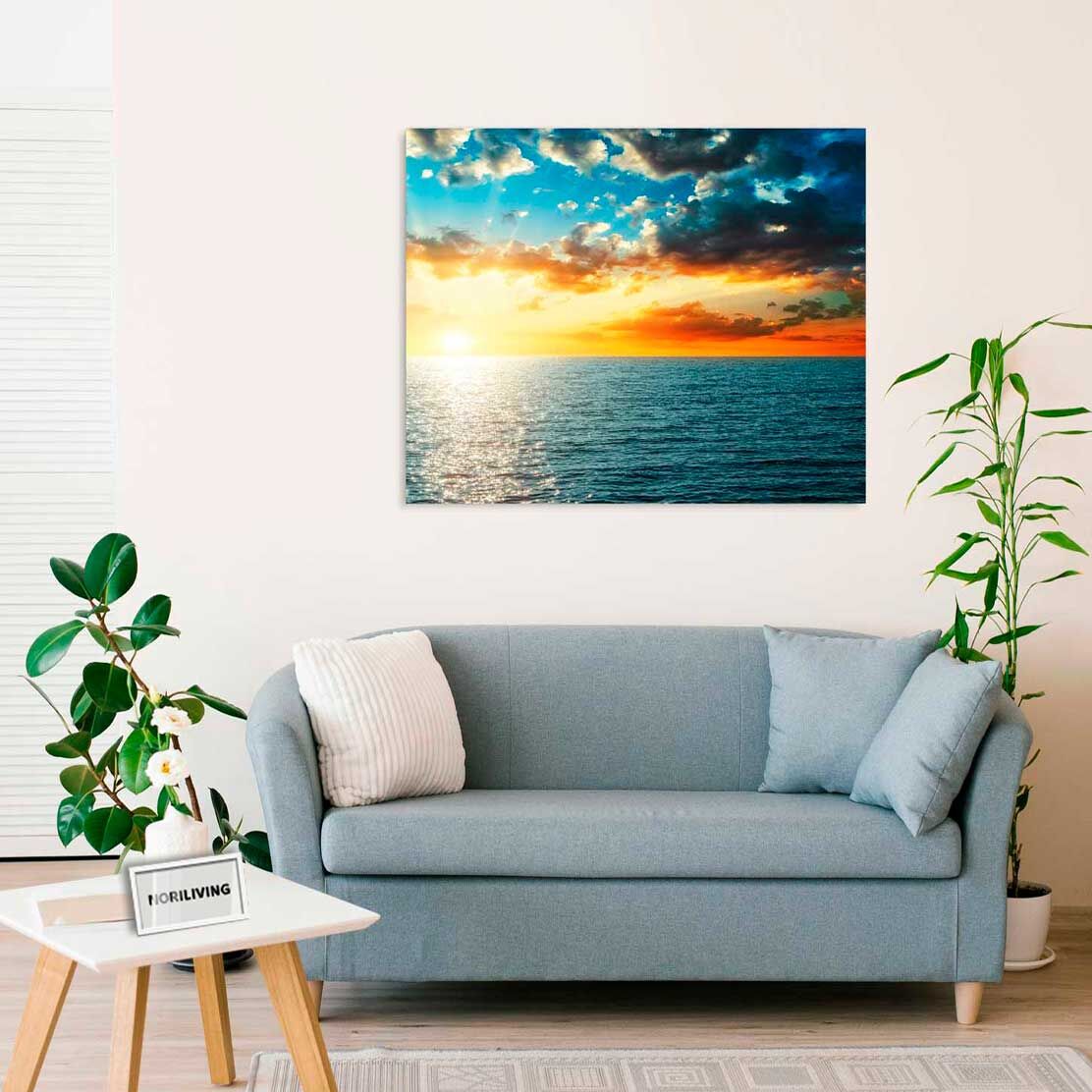 Wandbild über dem Sofa mit Motiv Sonnenuntergang in Wolken über dem Meer 362