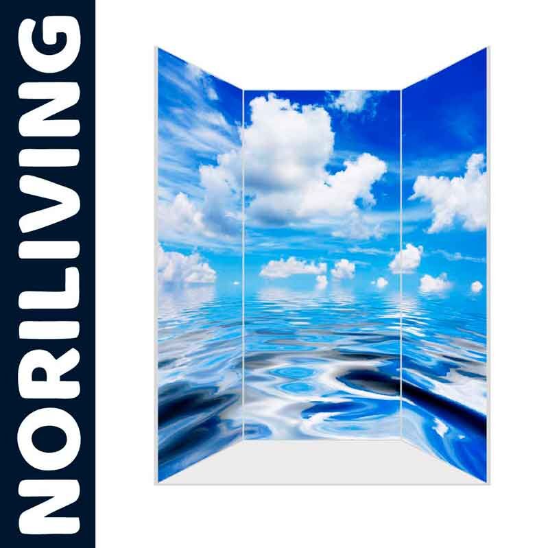 Dreiteiliger Paravent mit einem Motiv aus blauem Himmel und ruhigem Meerwasser, von NORILIVING