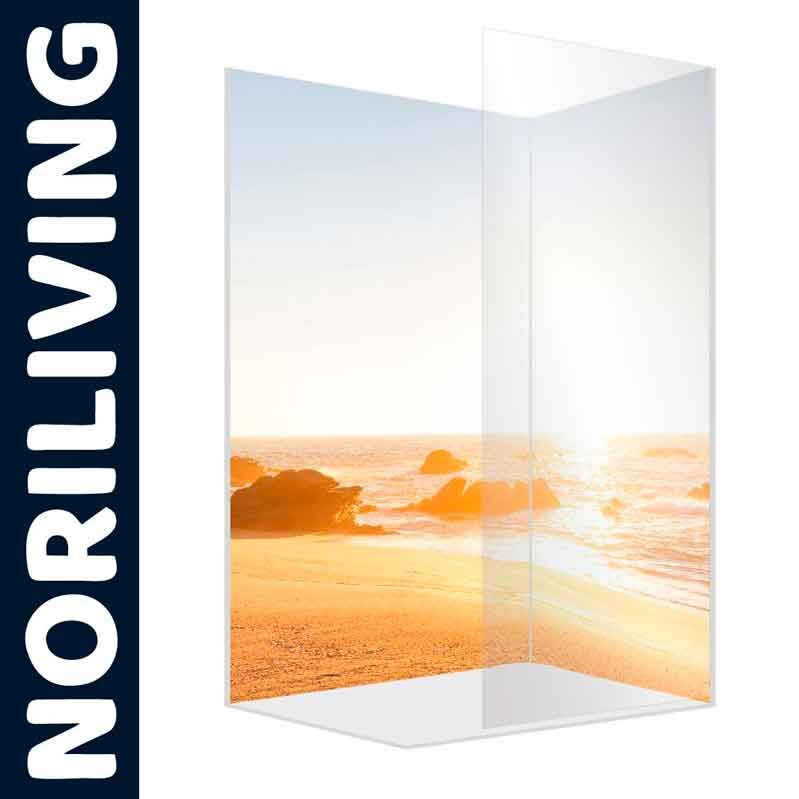 Transparente Duschwand mit einem lebhaften Strand- und Sonnenuntergangsmotiv von NORILIVING