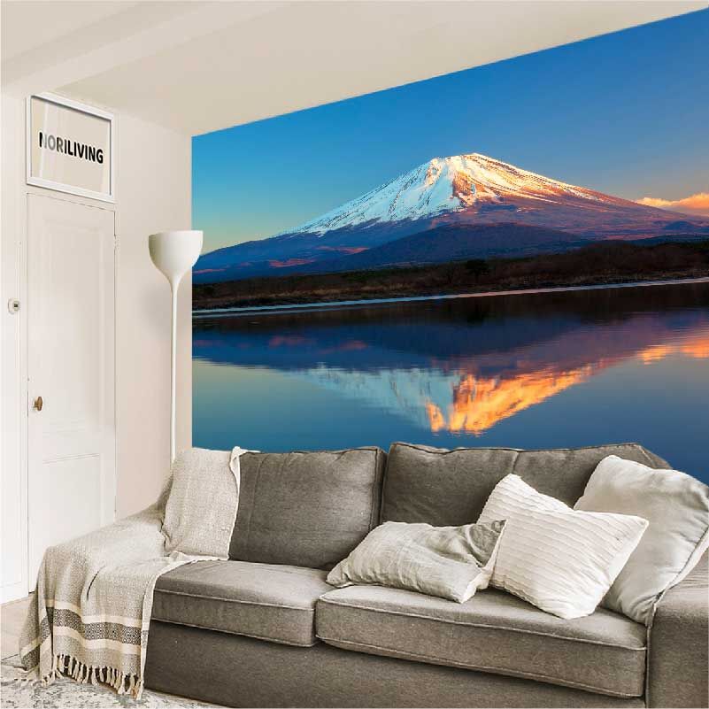 im Wohnzimmer eingebaute Wohnzimmerrückwand mit Motiv Fujiyama Vulkan Japan 105
