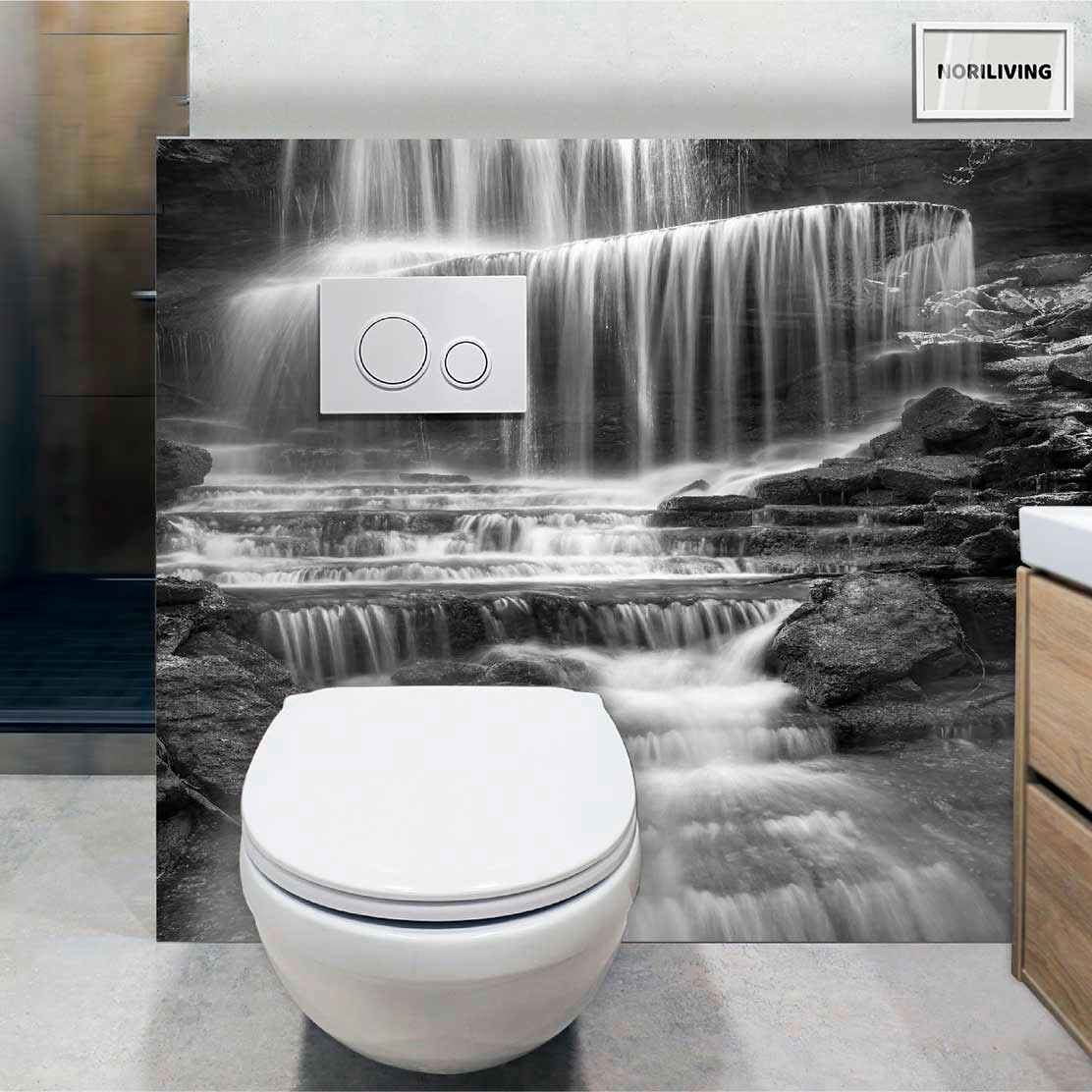im WC eingebaute Toilettenrückwand mit Motiv Wasserfall Kaskaden 644 schwarz-weiß