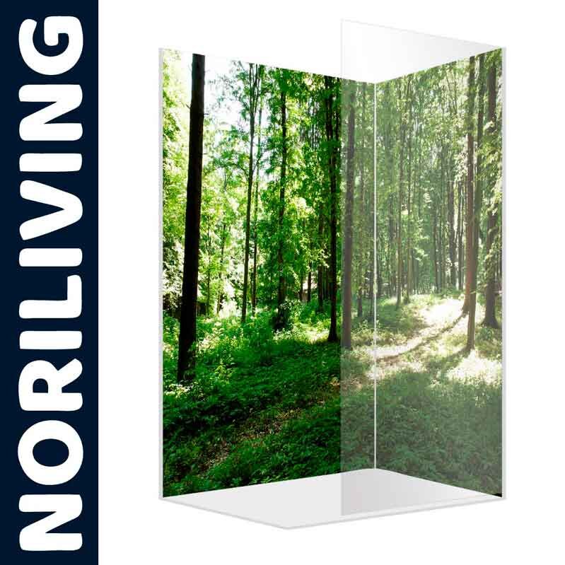 Moderne Duschkabine mit transparenten Wänden und einem Waldmotiv von NORILIVING