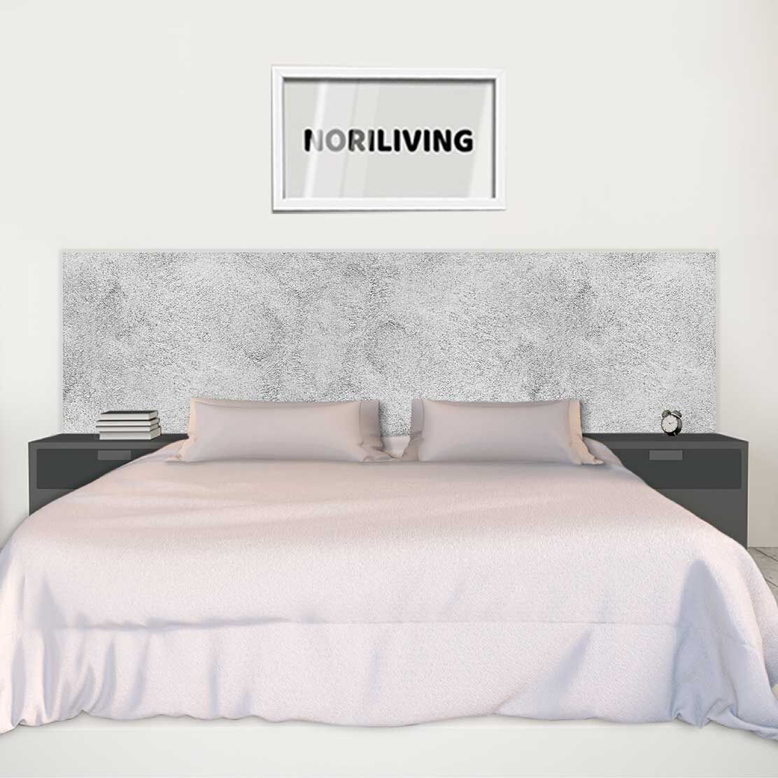 im Schlafzimmer eingebaute Bettrückwand mit Motiv Rauputz 904