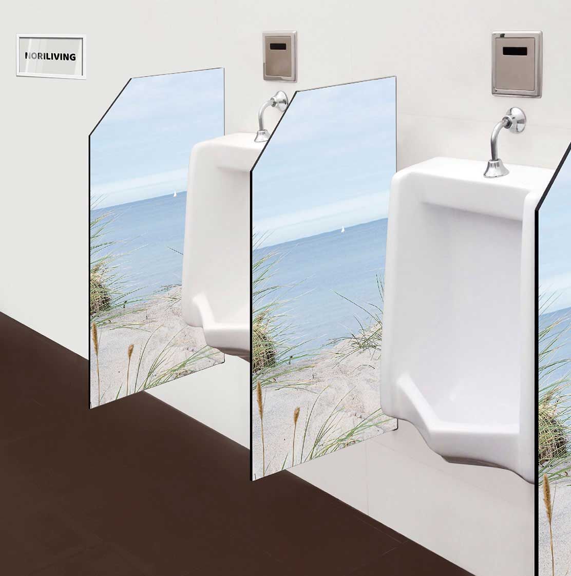 in der Toilette eingebaute Schamwand mit Motiv Dünengras im Wind 428