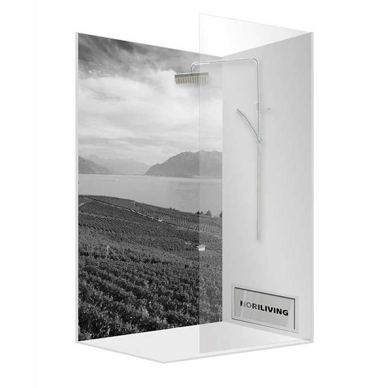 Freistehende Duschwand mit Landschaftsdruck und integrierter Regendusche