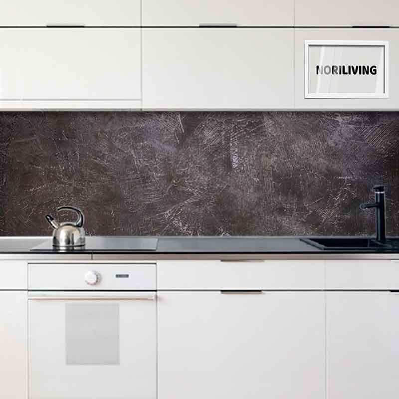 in der Küche eingebaute Küchenrückwand mit Motiv Dunkle Betonwand 210