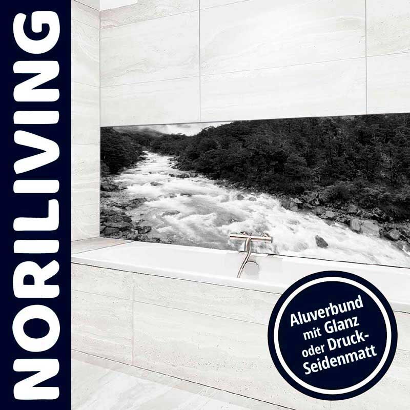 Badezimmer mit Naturmotiv-Wandverkleidung aus Aluverbund in glänzender oder seidenmatter Ausführung, NORILIVING