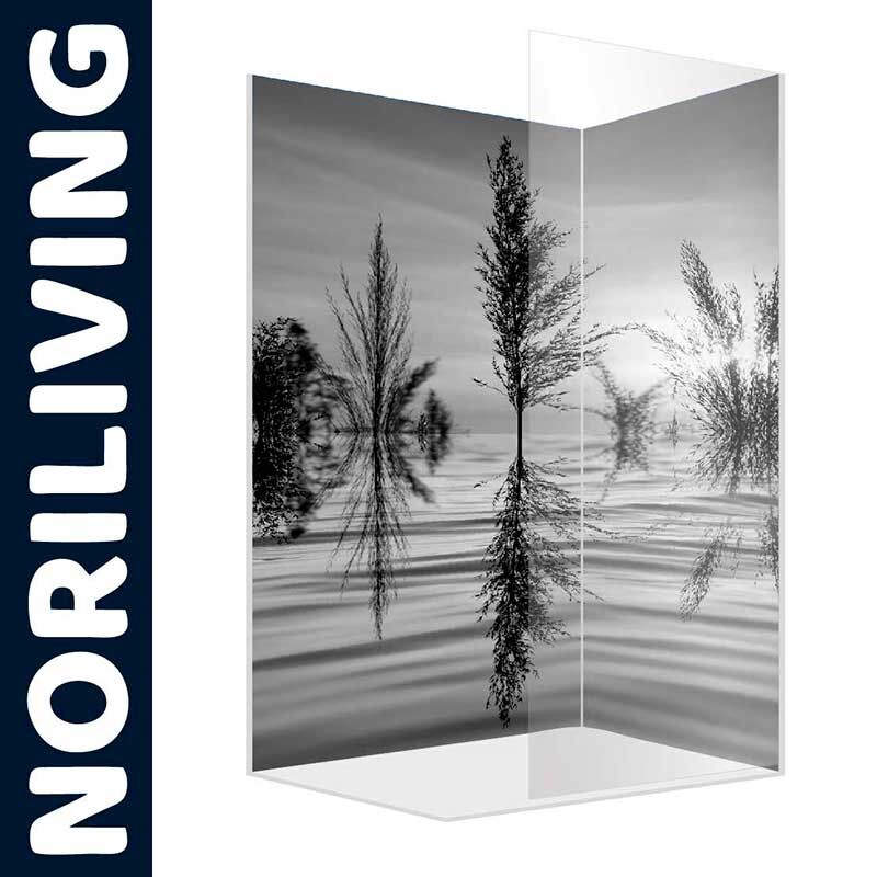 Moderne Duschwand von NoriLiving mit stilisierten Bäumen