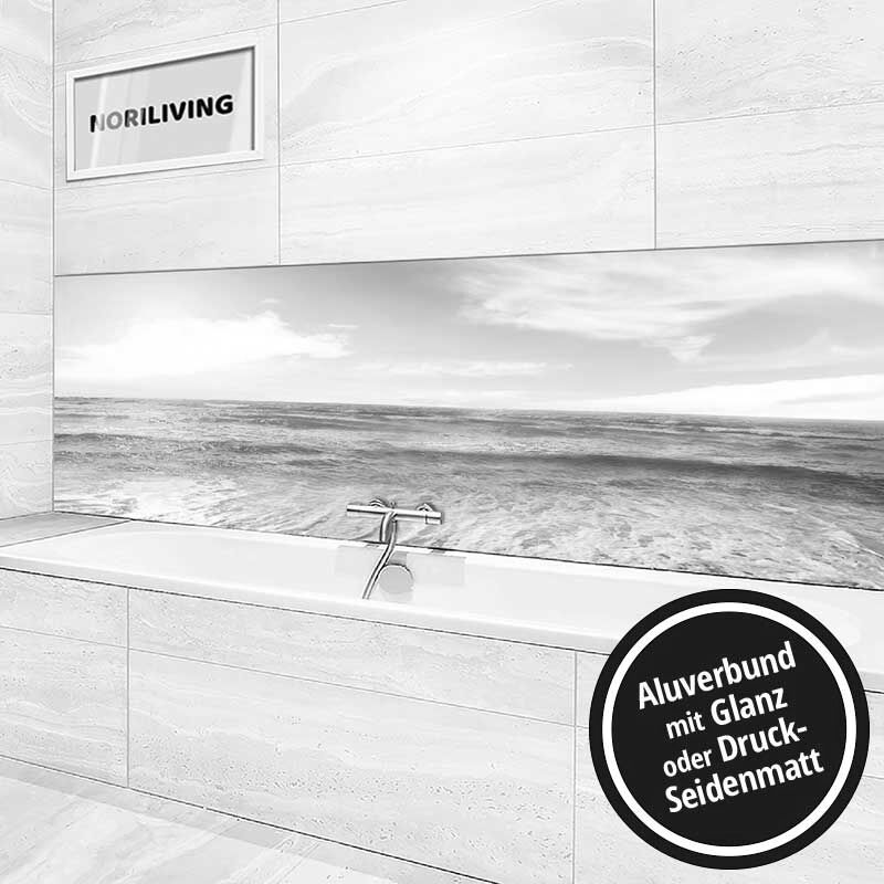 Ansicht des Badrückwand-Motivs Am Strand 037 schwarz-weiß Höhe zentriert