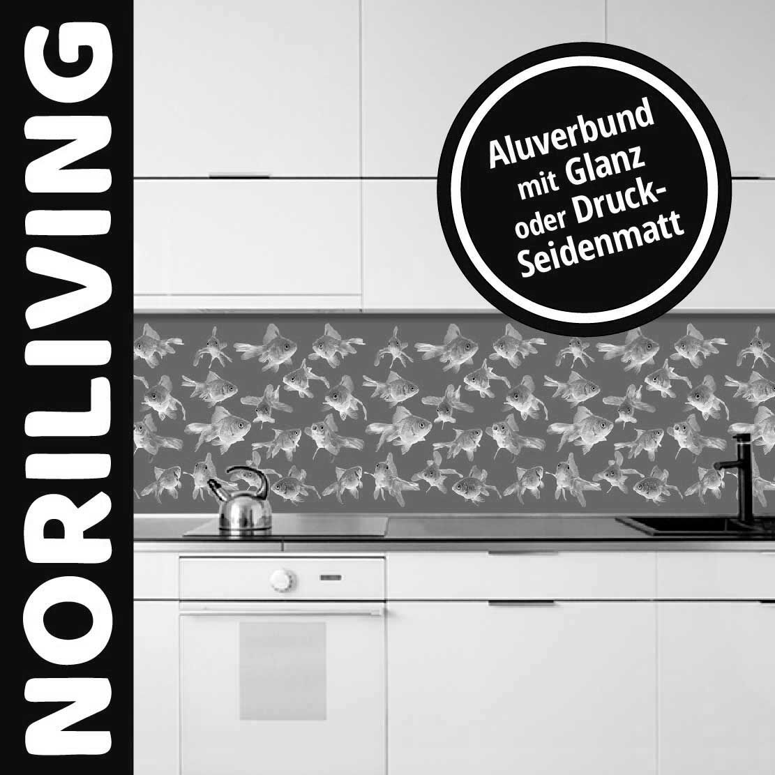 Moderne Küche mit stilvoller Nobiliving Rückwand im Fischdesign, erhältlich in glänzender oder matter Ausführung