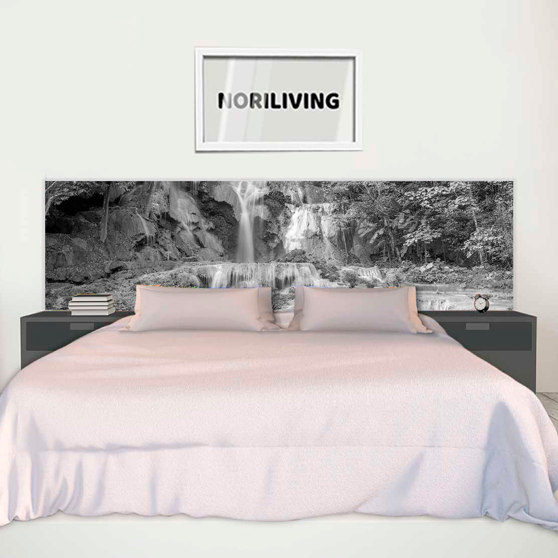 im Schlafzimmer eingebaute Bettrückwand mit Motiv Tat Kuang Si Wasserfälle bei Luang Prabang Laos 394 schwarz-weiß