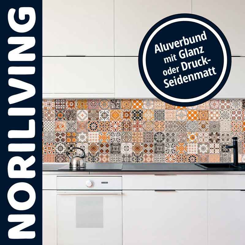 Küchenrückwand mit Mosaikfliesen in verschiedenen Mustern und Farben, Aluverbund mit Glanz oder Druck-Seidenmatt