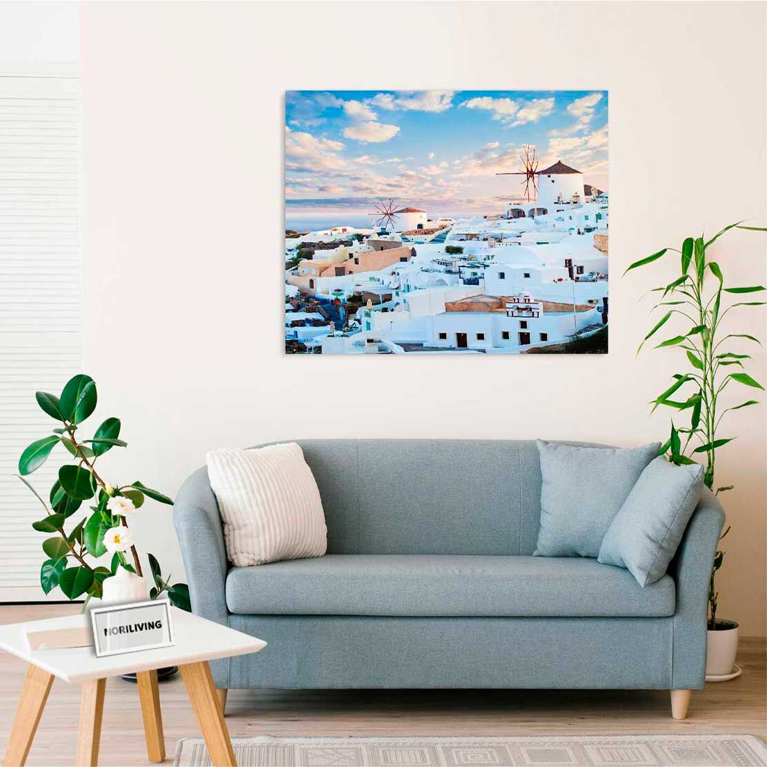 Wandbild über dem Sofa mit Motiv Blauer Himmel Wolken und weißes Dorf 891