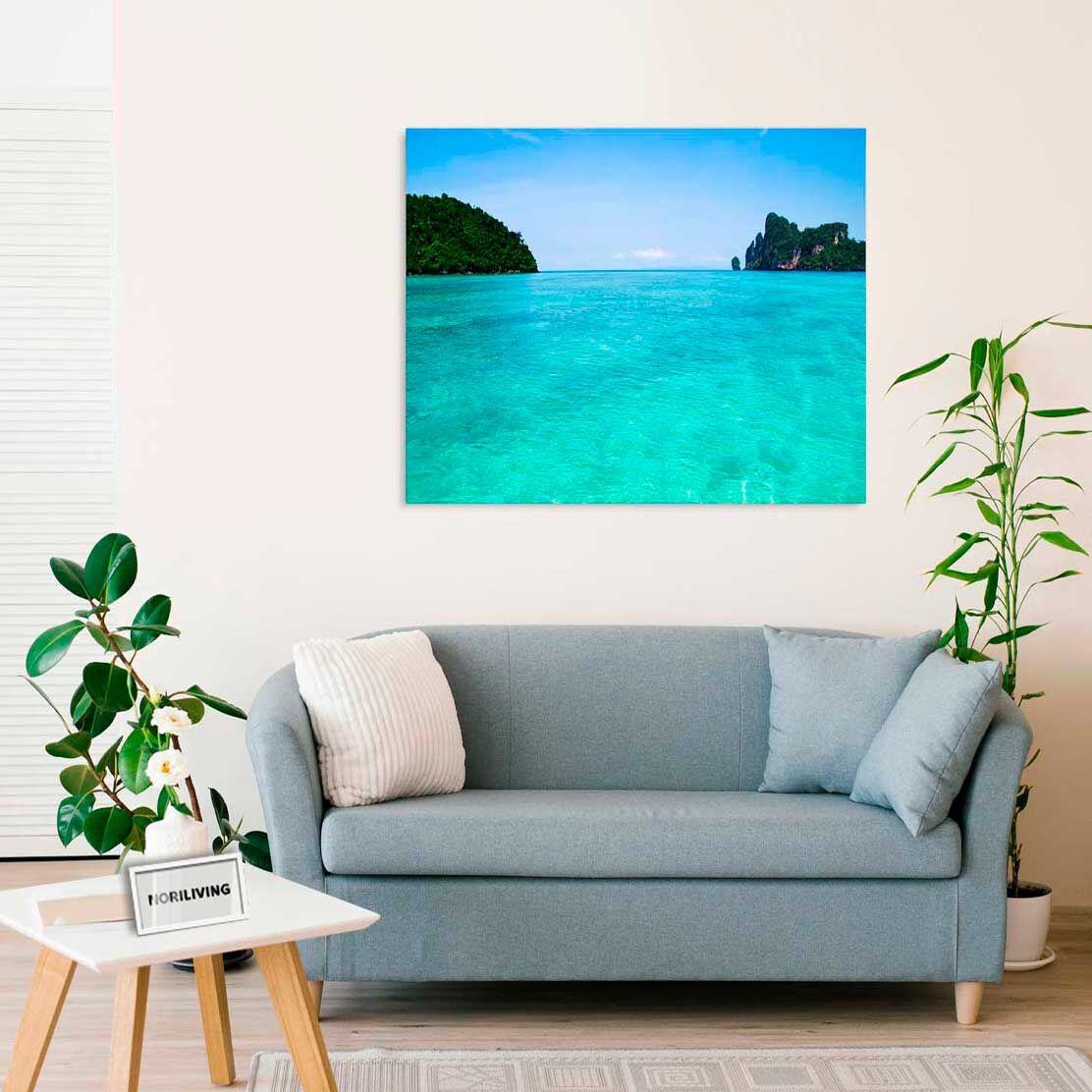 Wandbild über dem Sofa mit Motiv grüne Felsen am Meer 314