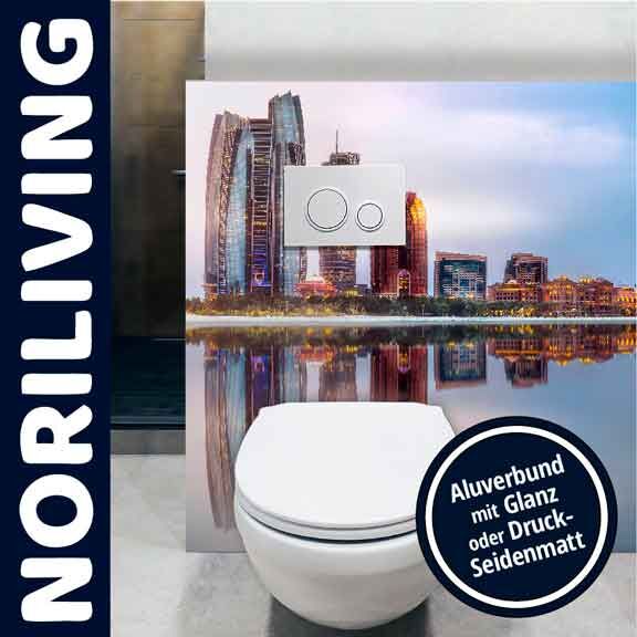 WC mit Stadtmotiv und glänzender Aluverbindung von NORILIVING