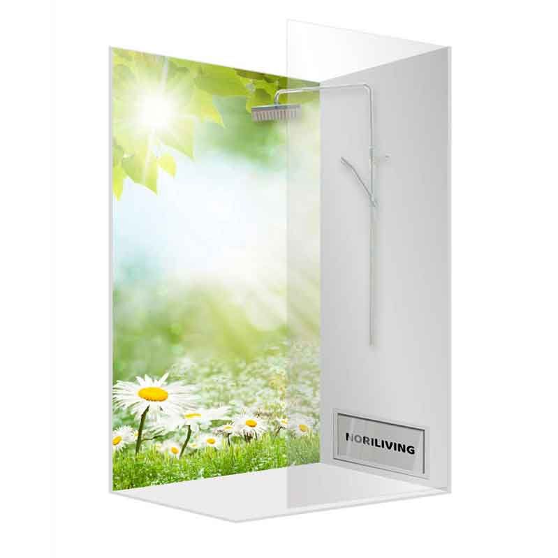 Eckige Duschkabine mit einem frischen, grünen Naturmotiv und transparenter Glaswand, zeigt eine entspannende Wiese mit Blumen und Sonnenlicht.